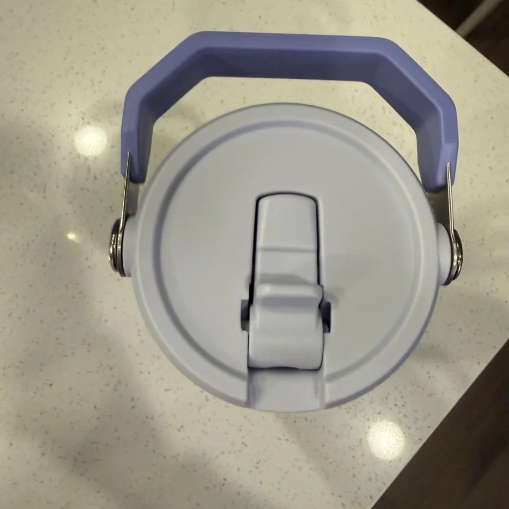 Stanley Lavender Flip Straw Tumbler - Picture 2 of 5